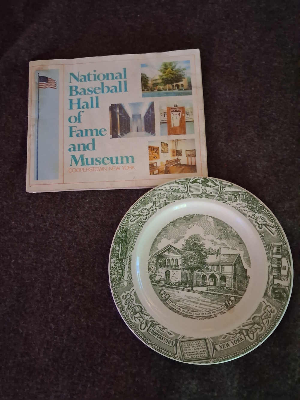 Green National Baseball Hall of Fame Decorative Plate  With Book